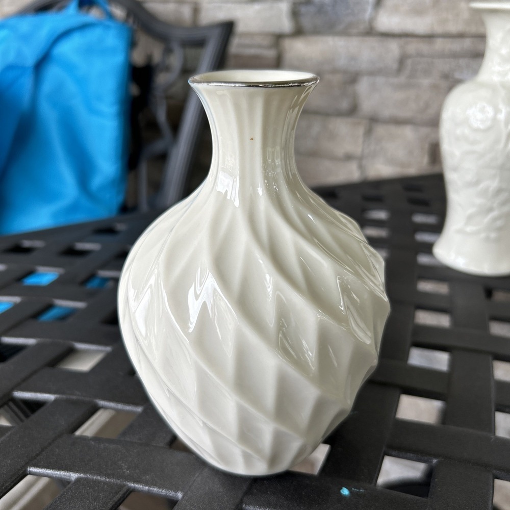 Lenox Special Cream Bud Vase 6 Inches Swirl Design Silver Trim